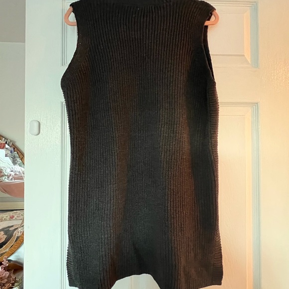 Merona Sweater Vest. Sz L - Picture 3 of 4